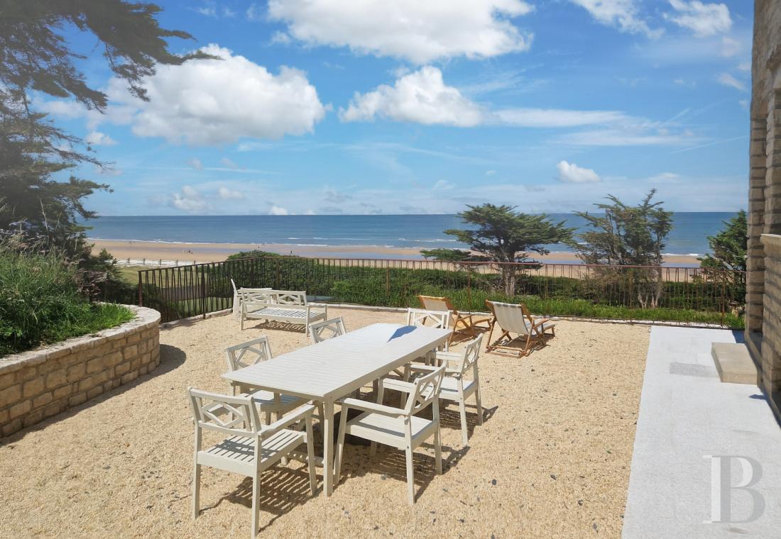 A villa overlooking Omaha Beach in Vierville-sur-Mer, in Calvados - photo  n°4